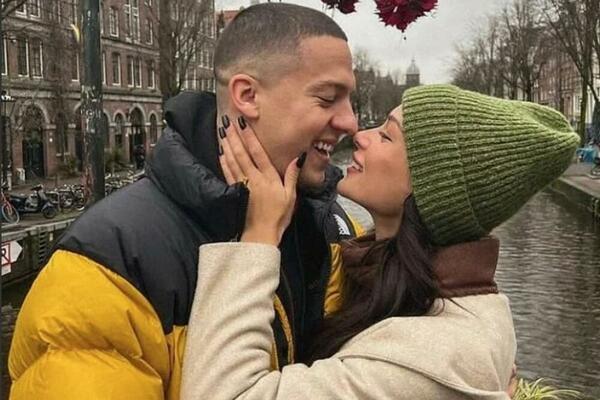 RASKINULI ZARAD MARKETINGA? Društvene mreže bruje da su Baka Prase i Anja Bla obmanuli javnost, ZAJEDNO SU!