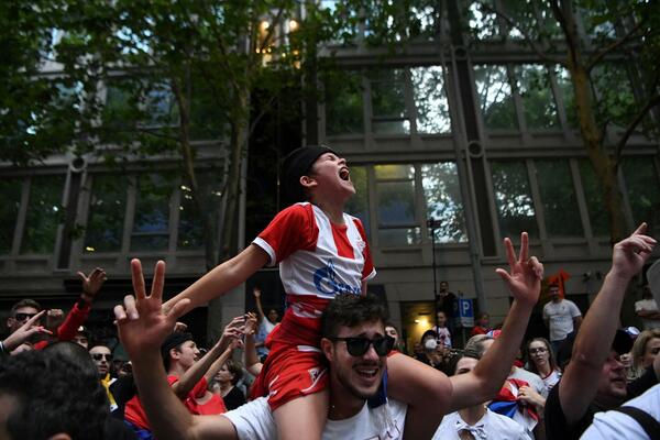 "POBRINUĆE SE NOVAK ZA ONE KOJI SU PROTIV NJEGA!"