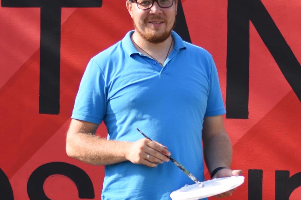 RUS KOJI ŽELI DA POSTANE SRBIN PODIGAO OBE ZEMLJE NA NOGE: Slušajte samo šta je rekao, ovo je zapanjujuće