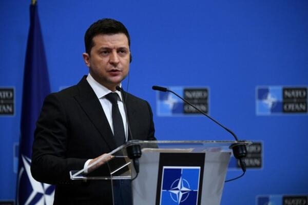 "NE KOMUNICIRAMO SA NJIMA, NE RAZUMEMO KO SU ONI": Kijev neće razmatrati zahtev o povlačenju trupa iz Donbasa