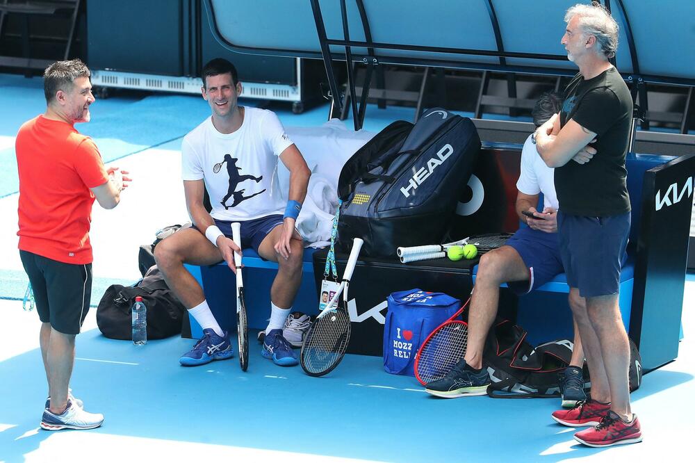 "AKO NOVAK IGRA, SVI ĆEMO DA ŠTRAJKUJEMO": Šok izjava TENISKOG ASA!