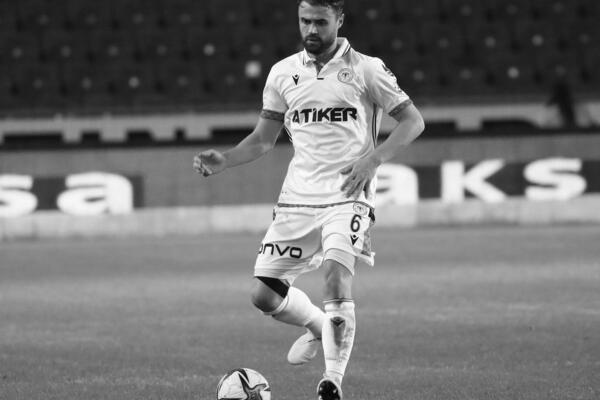 STRAŠNA TRAGEDIJA: Fudbaler (27) poginuo u saobraćajnoj nesreći!