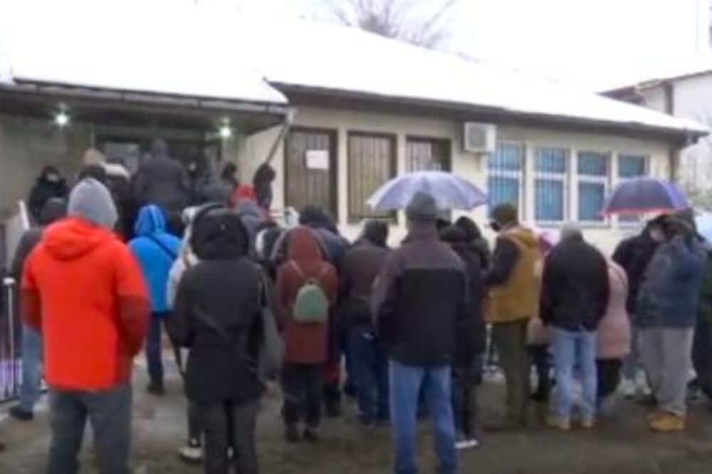 RANO JE GOVORITI O KRAJU EPIDEMIJE: Epidemiolozi još uvek oprezni