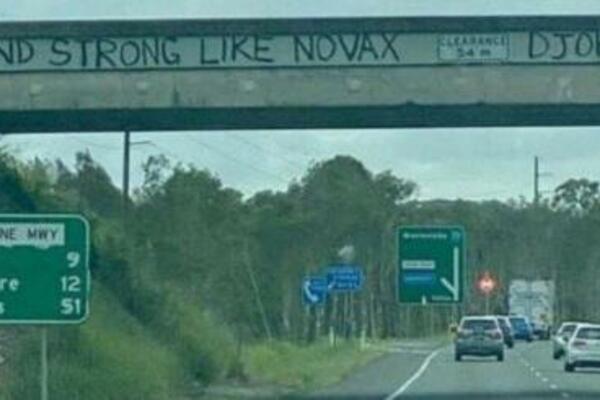 PORUKA KOJA ULIVA NADU: Ostanite jaki kao Novak Đoković! (FOTO)