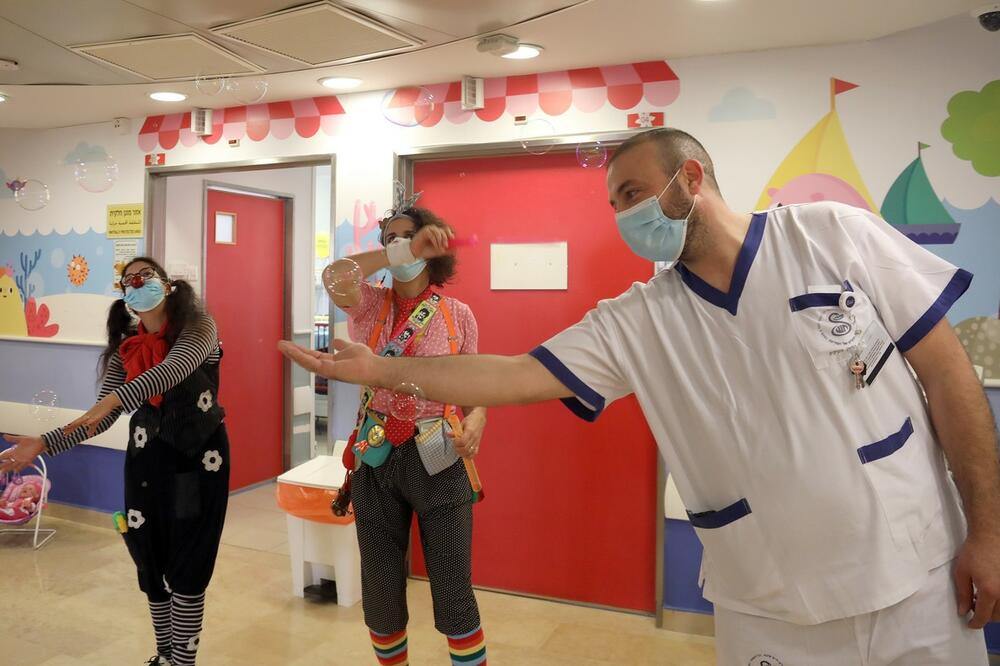 Osnovana Komisija za novčanu pomoć namenjenu LEČENJU DECE u Rumi: Evo ko ima pravo da se prijavi i kako