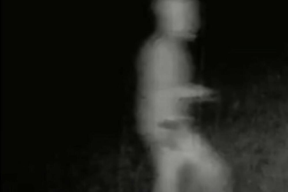 Lovac uočio nešto JEZIVO na kameri: Mnogi smatraju da je ovo dokaz da su nas posetili VANZEMALJCI (VIDEO)