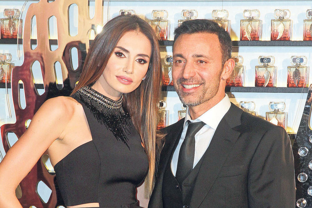 EMINA I MUSTAFA OBJAVILI ISTU FOTKU PA OTKRILI PRELEPE VESTI: Nacija je u NEVERICI!