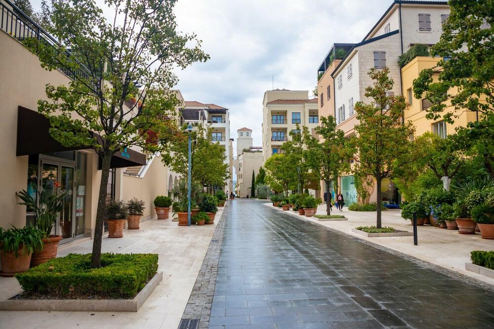 Kvadrat u Crnoj Gori kao karta do Marsa! Strani kupci se lepe za stanove kod komšija, najskuplji stan prodat za...