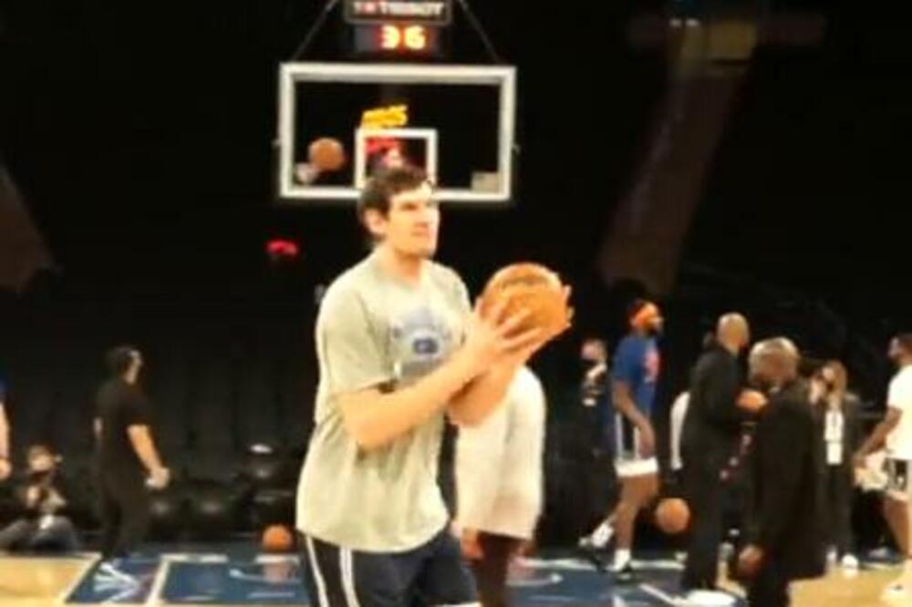 STEF KARI U ČUDU: Pogledajte kako Bobi Marjanović CEPA TROJKE, dok njegov tim gubi! (VIDEO)