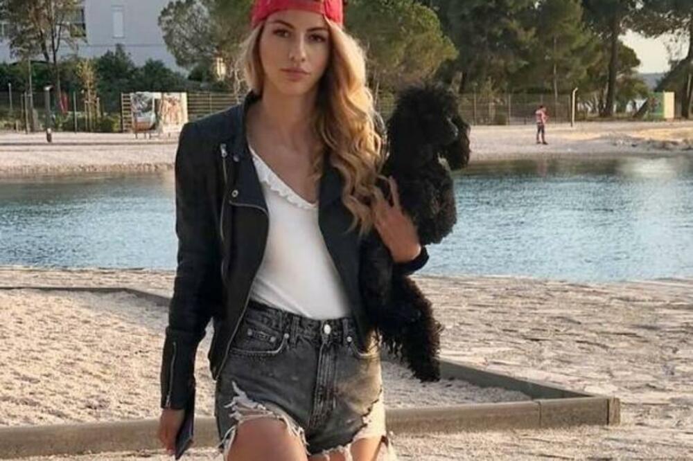 GORI HRVATSKA ZBOG ZANOSNE PLAVUŠE: Iva je nova predsednica kluba iz Zadra, a da joj vidite VRELE FOTKE! (FOTO)