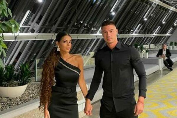 PROŠLOST VODITELJKE PINKA OBARA S NOGU: Svi je obožavate, a niste znali POZADINU