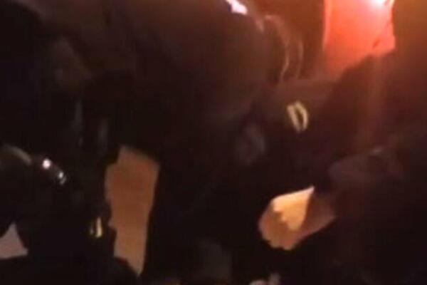 DRAMA NA MIRIJEVU! Vozač autobusa BLOKIRAO ulicu na sat vremena (VIDEO)