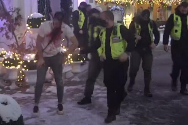 EVO GDE ODLAZI DEJAN NAKON JEZIVOG SAMOPOVREĐIVANJA! Moraće da se podvrgne ovome, neizvesnost velika! (FOTO)