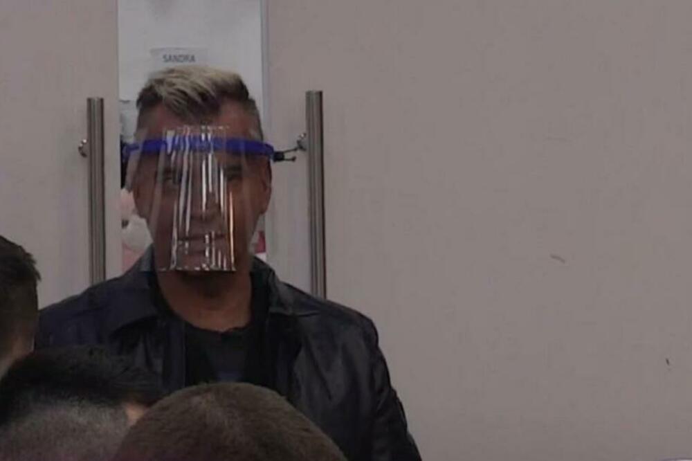 MILAN MILOŠEVIĆ SAOPŠTIO ZADRUGARIMA VAŽNU INFORMACIJU U VEZI DEJANA DRAGOJEVIĆA: Evo da li se vraća u Belu kuću!