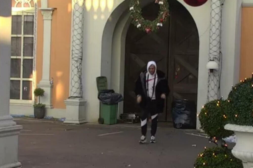 DEJAN PONEO SA SOBOM DAVIDOVU STVAR: Promenio se nakon SKANDALOZNOG DOGAĐAJA, otkrio detalje koje NISMO ZNALI