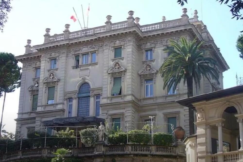 NAJSKUPLJA VILA NA SVETU NA PRODAJU! Tajna njene vrednosti se krije u PLAFONU, leži skrivena u centru RIMA (VIDEO)