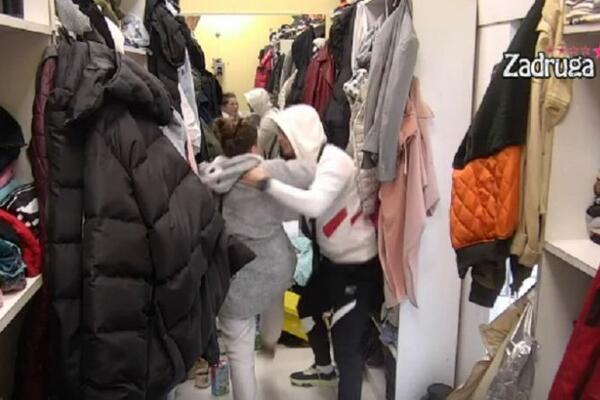 POTUKLI SE DALILA I DEJAN, NJEGA PONOVO IZVELI IZ ZADRUGE: JEZIVE SCENE!