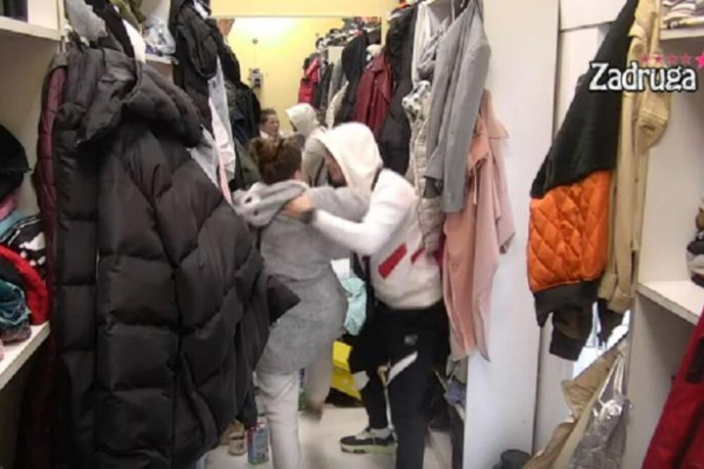 POTUKLI SE DALILA I DEJAN, NJEGA PONOVO IZVELI IZ ZADRUGE: JEZIVE SCENE!