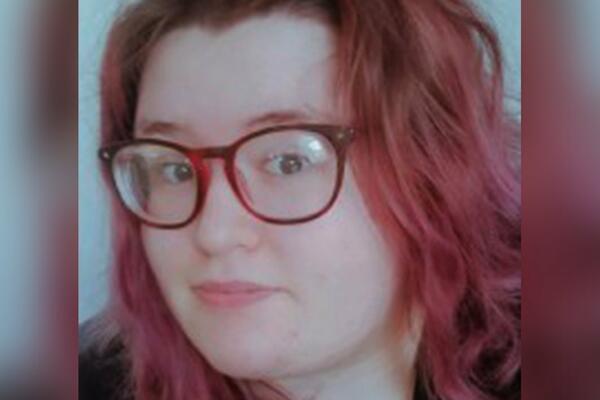 STUDENTKINJI MUŠAKARAC UŠAO U RADNJU I URADIO SRAMOTNU STVAR: Nakon svega IZUSTIO samo 3 STRAŠNE REČI!