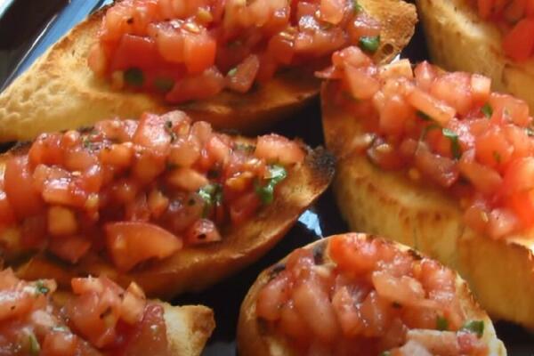 BRUSKETI ZA DORUČAK, PRSTE DA POLIŽEŠ: Spremni za par minuta, isprobajte nikad ukusniji RECEPT!