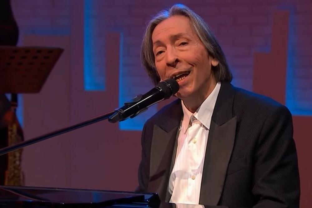 NOVA TRAGEDIJA, UMRO PEVAČ!