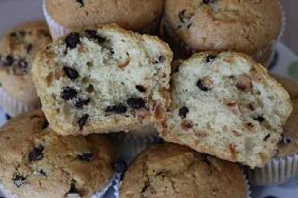 KORPICE SA BOBIČASTIM VOĆEM PO RECEPTU IZ SNOVA! Oborićete decu sa nogu (RECEPT)