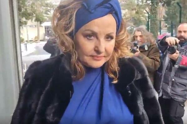 ANA BEKUTA PODELILA MRKONJIĆEV SNIMAK I RASPLAKALA CELU NACIJU: Emotivna poruka koja slama srca