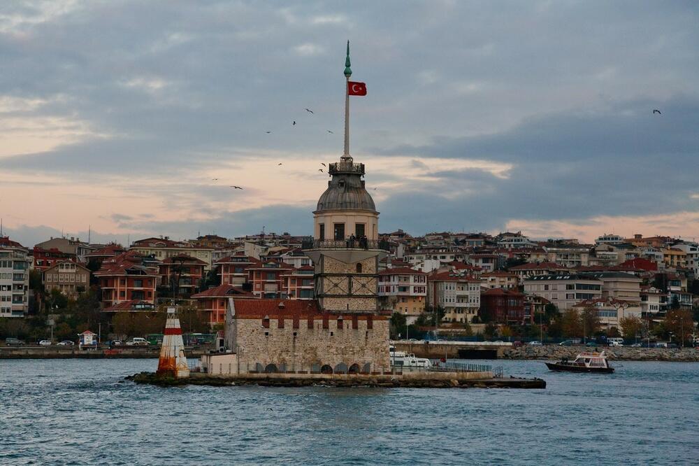 SRBI SVE ČEŠĆI KUPCI STANOVA U TURSKOJ: Sav LUKSUZ na obali prodaju za ŠOKANTNE pare, 50 kvadrata košta OVOLIKO!