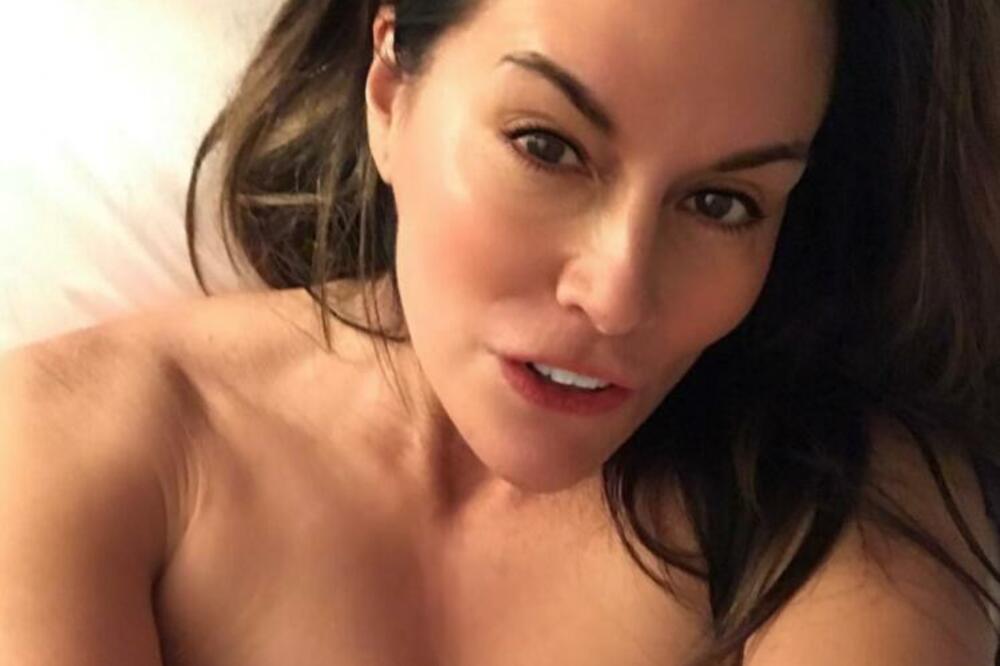 "IMALA SAM SE*S SA PREKO 100 OŽENJENIH MUŠKARACA": Ona je NAJVEĆA LJUBAVNICA, ono što je IZNELA ŠOKIRA (FOTO)