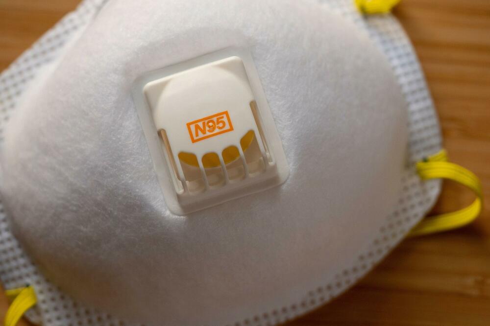 SVE O N95 MASKI KOJU MORAJU DA NOSE KONTAKTI ZARAŽENIH: Skuplja je od obične, a evo i zbog čega je EFIKASNIJA