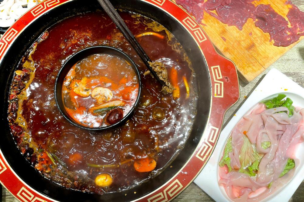 OBOŽAVATE KINESKU HRANU, A SKUPA VAM JE? Napravite je kod kuće po NJIHOVOM RECEPTU, imaće IDENTIČAN UKUS (FOTO)