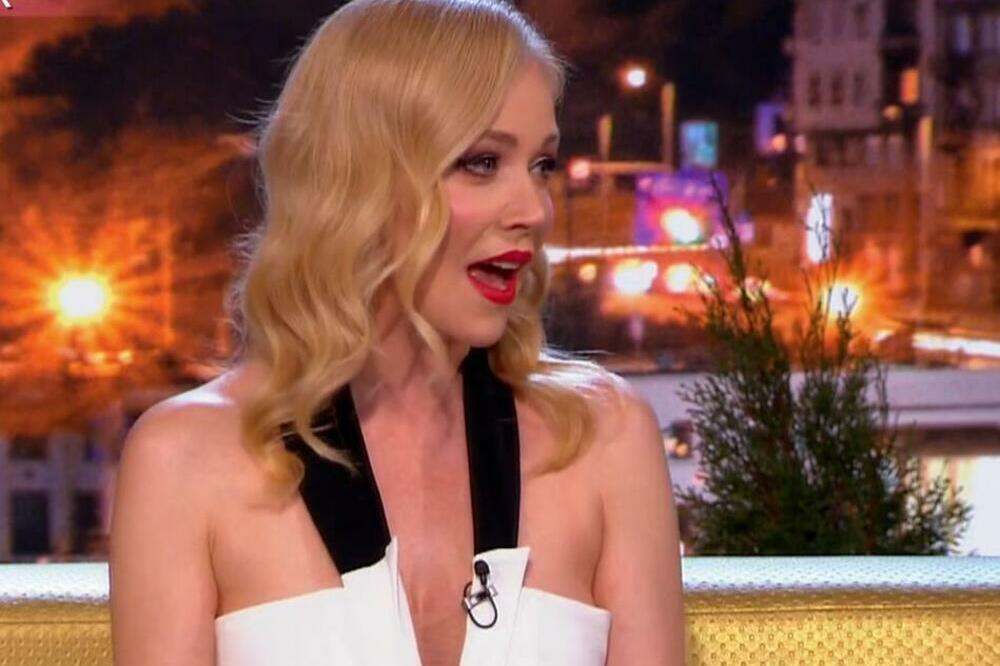 ZAR TOLIKO?! Evo koliko ZAPRAVO GODINA ima JELENA ROZGA, pašćete u nesvest, NEVERICA