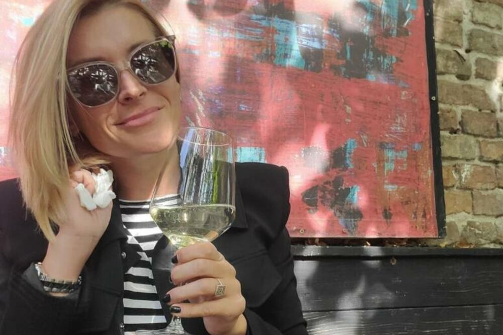 OVDE ŽIVI ANĐELKA PRPIĆ! LUKSUZNI STAN PO SVAKOJ MERI: Odiše posebnom energijom! (FOTO)