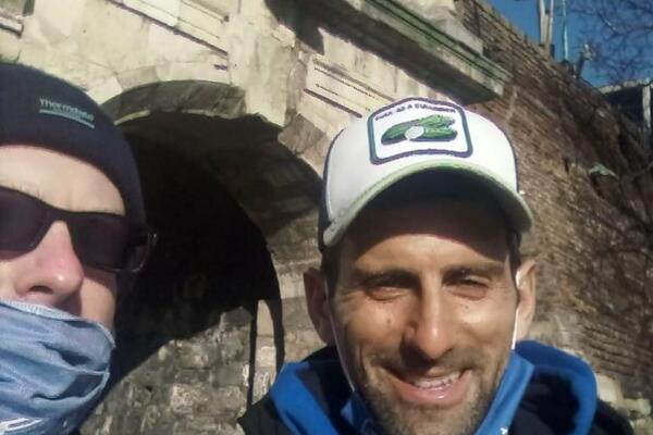 ĐOKOVIĆ USLIKAN NA KALEMEGDANU! Posetio VAŽNO mesto, na licu mu se vidi u kakvom je stanju! (FOTO)
