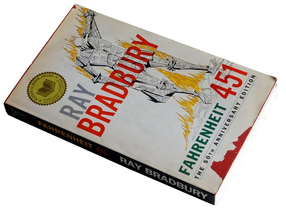 Farenhajt 451