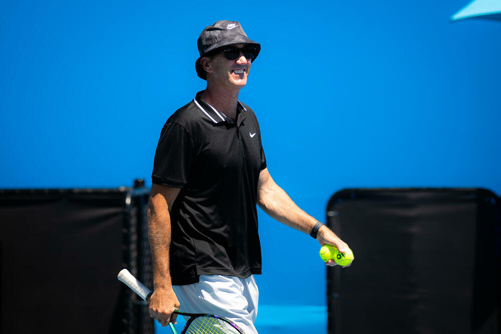 Deren Kejhil, Tenis, Sport