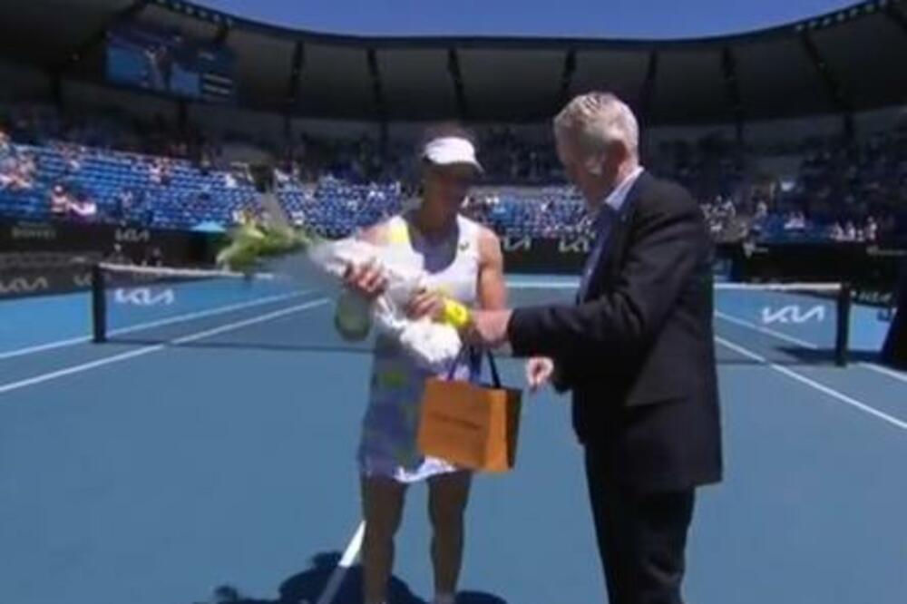 PRVI ČOVEK AUSTRALIJAN OPENA DOČEKAN SALVOM ZVIŽDUKA U KIA ARENI: Njega krive za cirkus oko Đokovića?! (VIDEO)