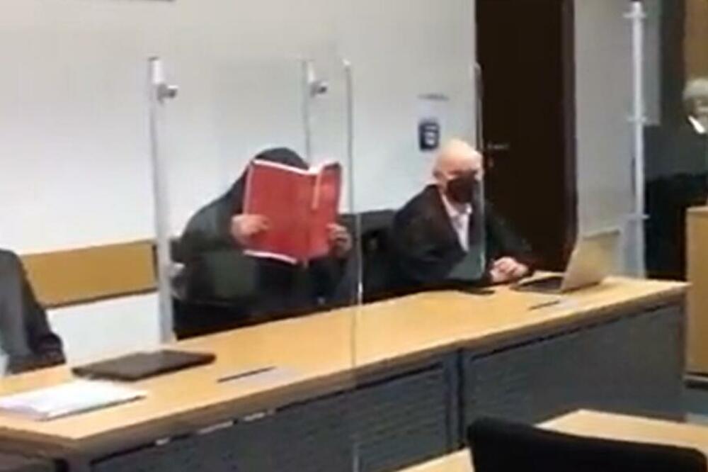 TURČIN SE KRIJE OD PORODICE ŠAULIĆ, STAVIO KNJIGU PREKO LICA! Levent se tereti za DVOSTRUKO UBISTVO (VIDEO)