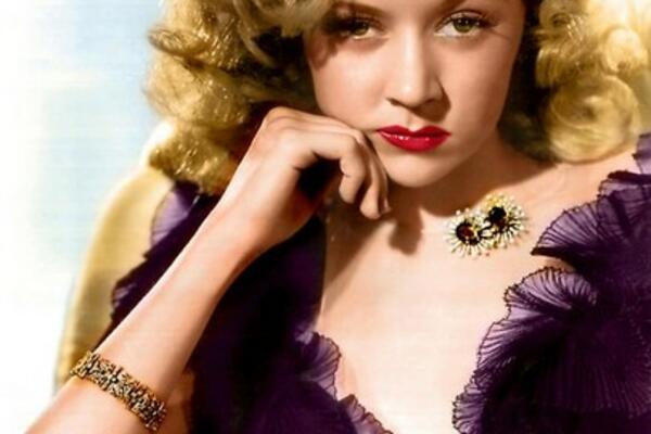 ZAVELA OCA I SINA PA ZGROZILA TADAŠNJU JAVNOST: Omiljena glumica nakon GLAMURNOZNOG života skončala u BEDI