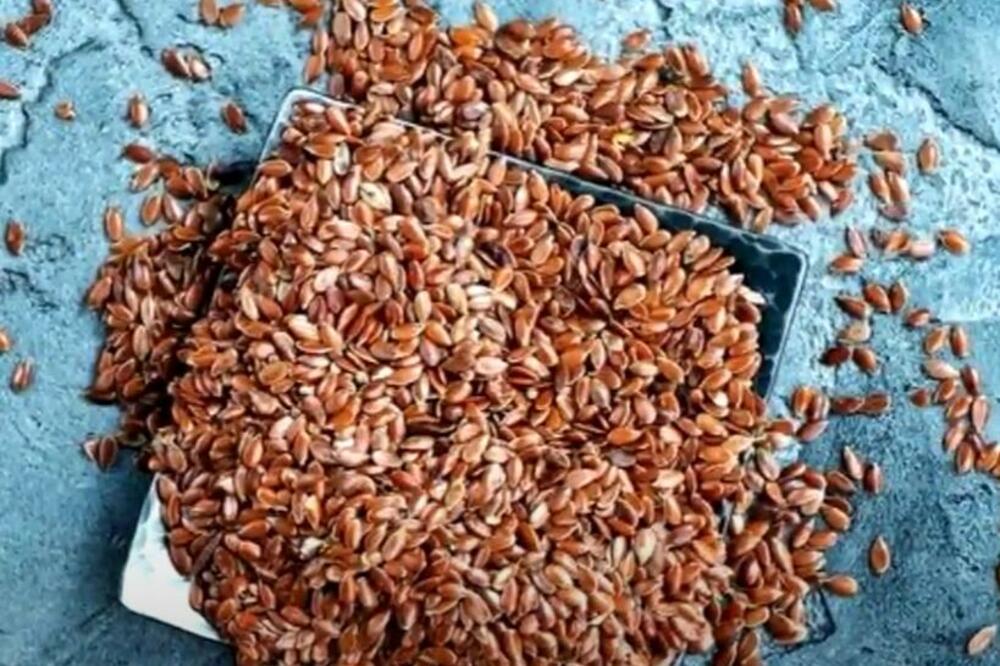 AKO VAM SE NEŠTO GRICKA, POGLEDAJTE OVAJ RECEPT: I žene i muškarci će HTETI DA GA PROBAJU