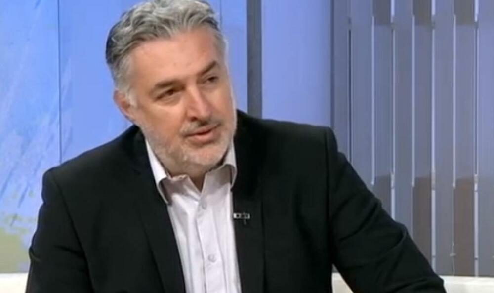 Dr Radan Stojanović