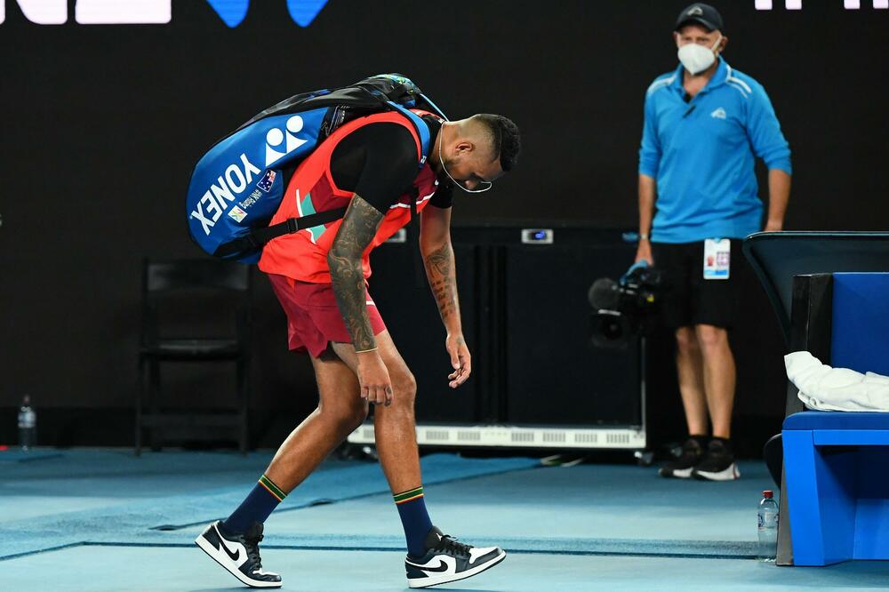 NIK KIRJOS SE POVUKAO SA TURNIRA! Emotivno poručio: Hteo sam da vidite da sam sposoban, mnogo mi je žao, volim vas!