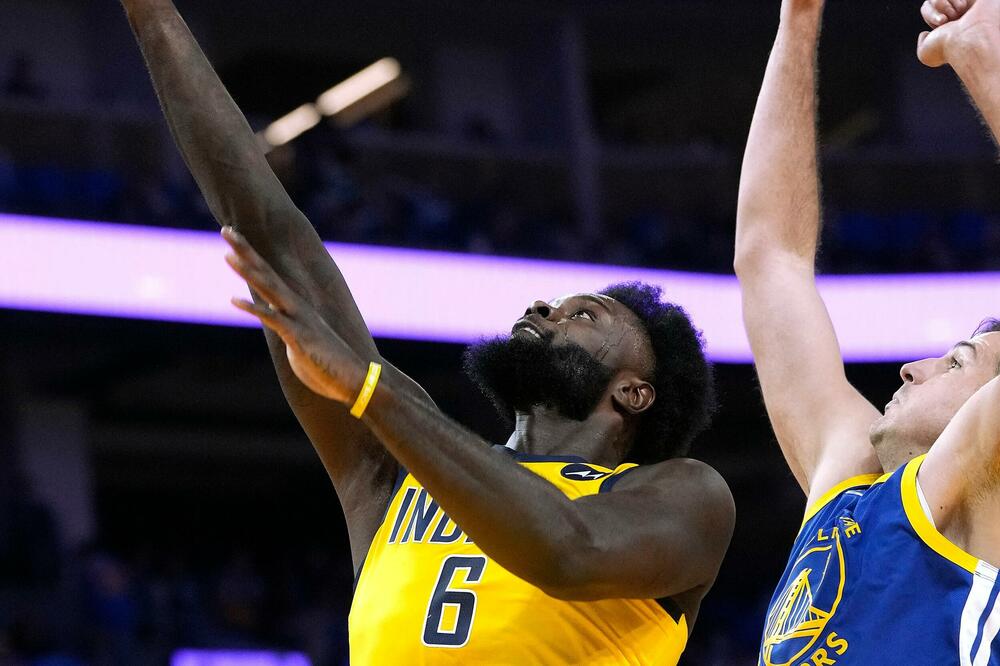 HLADAN TUŠ ZA GOLDEN STEJT: Bjelica solidan u BOLNOM porazu Voriorsa, Finiks bolji od Dalasa! (VIDEO)