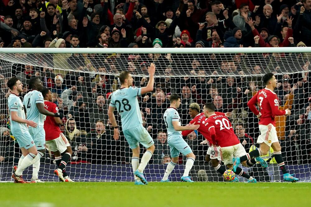 JUNAJTED DO POBEDE "UZ POSLEDNJI ZVUK" PIŠTALJKE!