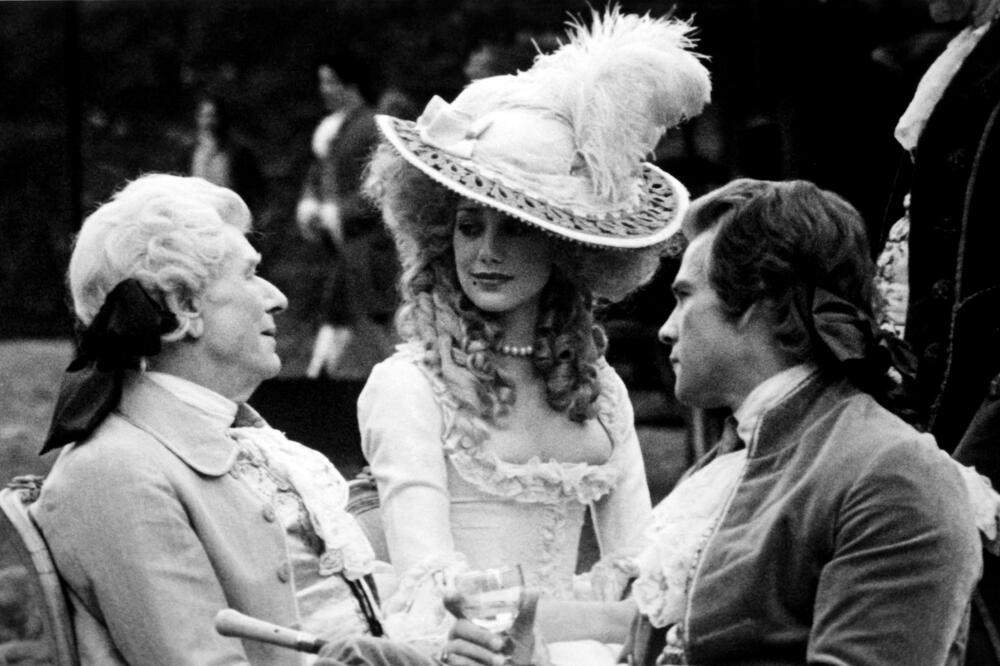 OVA GLUMICA JE PROGLAŠENA ZA NAJLEPŠU ŽENU NA SVETU: Život joj je bio kao SAHRANA, prolazila kroz JEZIVOSTI!