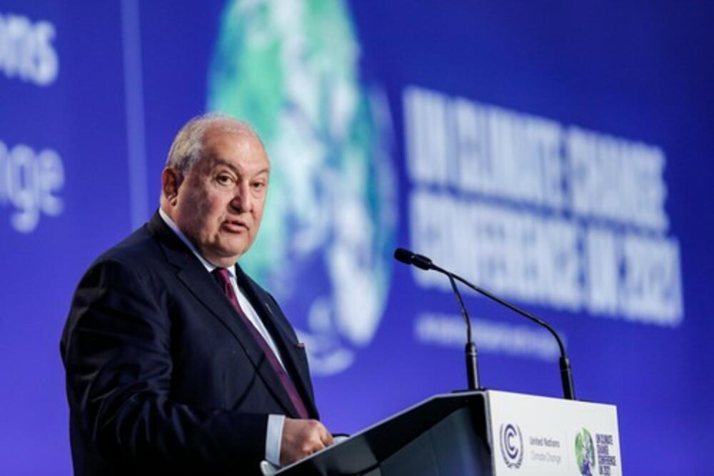 PREDSEDNIK JERMENIJE PODNEO OSTAVKU!