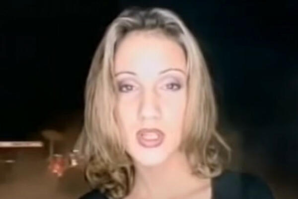 DANAS JE SKROZ DRUGAČIJA, BILA JE UDATA ZA SPORTISTU KOJI JE SADA SA NJENOM KOLEGINICOM: Znate li koja je PEVAČICA?