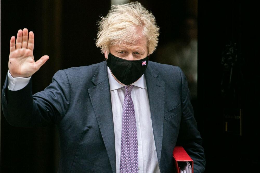 BRITANIJA RAZMATRA SLANJE VOJNIH BRODOVA U JUGOISTOČNU EVROPU! Džonson otkrio sve detalje