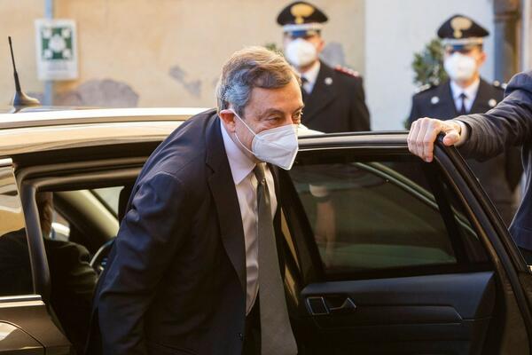 PALA VLADA ITALIJE! Dragi danas podnosi OSTAVKU?