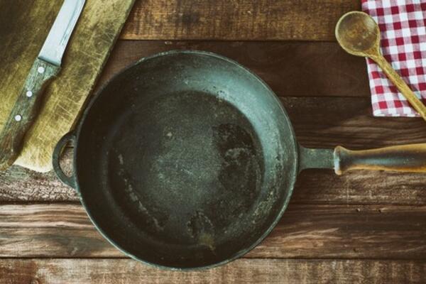 OVAKVO POSUĐE JE PUNO OTROVA: Svi grabe ka njima u radnjama, a NI NE SLUTE ŠTA SADRŽI